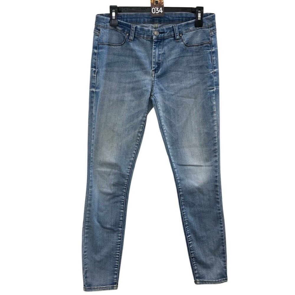 Blank NYC light wash non distressed skinny jeans size 29 #745